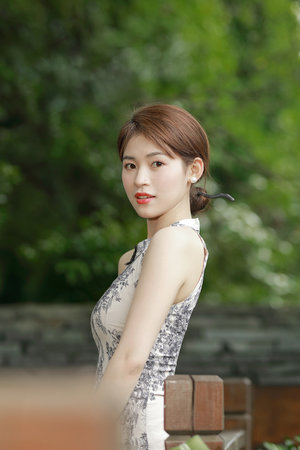 开玩笑我超勇的好不好